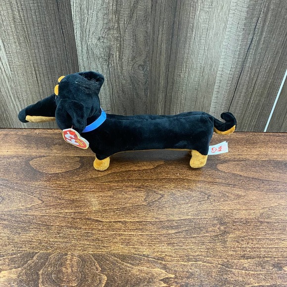 Ty Secret Life of Pets 12" Buddy Dachshund Plush - Picture 2 of 3